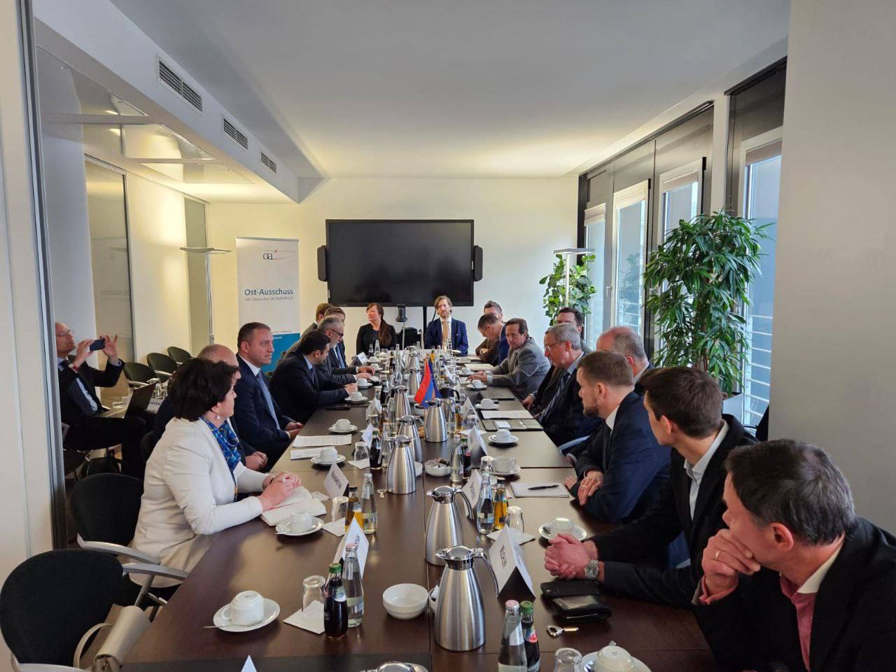 Վահան Քերոբյանը Բեռլինում հանդիպում է ունեցել հայ և գերմանական գործարար շրջանակների հետ