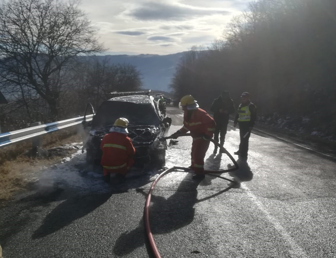 Հրդեհ՝ ավտոմեքենայում