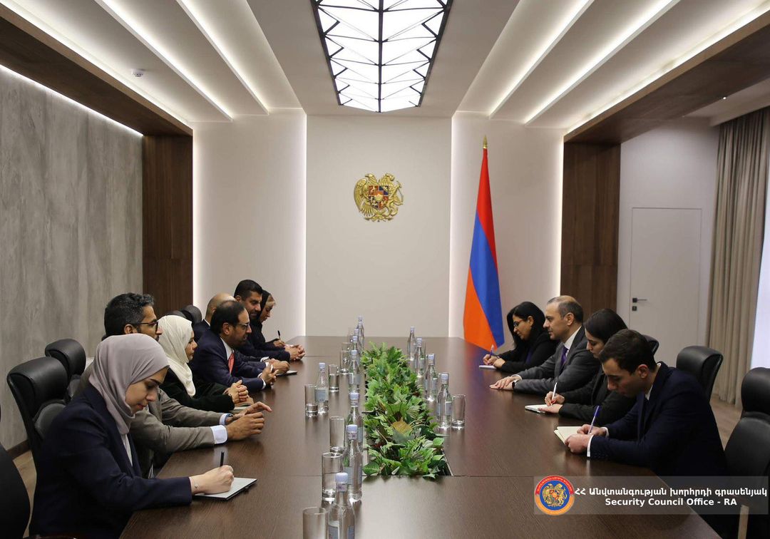 ԱԽ քարտուղարն ընդունել է ԱՄԷ Դաշնային ազգային խորհրդի պատվիրակությանը