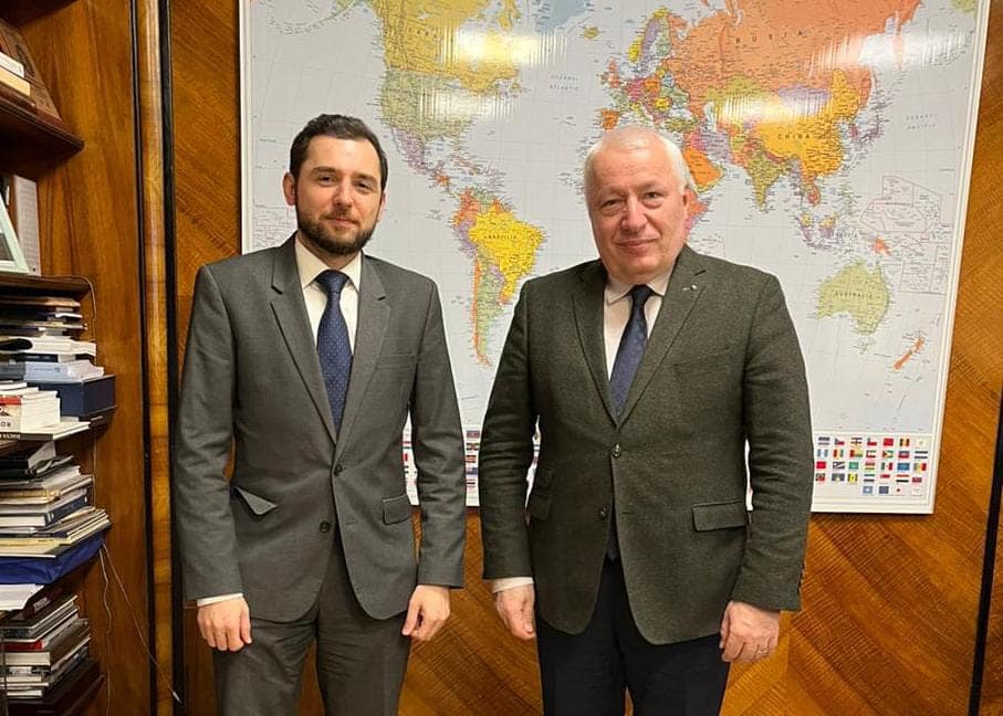 Դեսպան Գալստյանը և Ռումինիայի ԱԳՆ պետքարտուղարը քննարկել են տարբեր ոլորտներում երկկողմ համագործակցության ընդլայնման հեռանկարները
