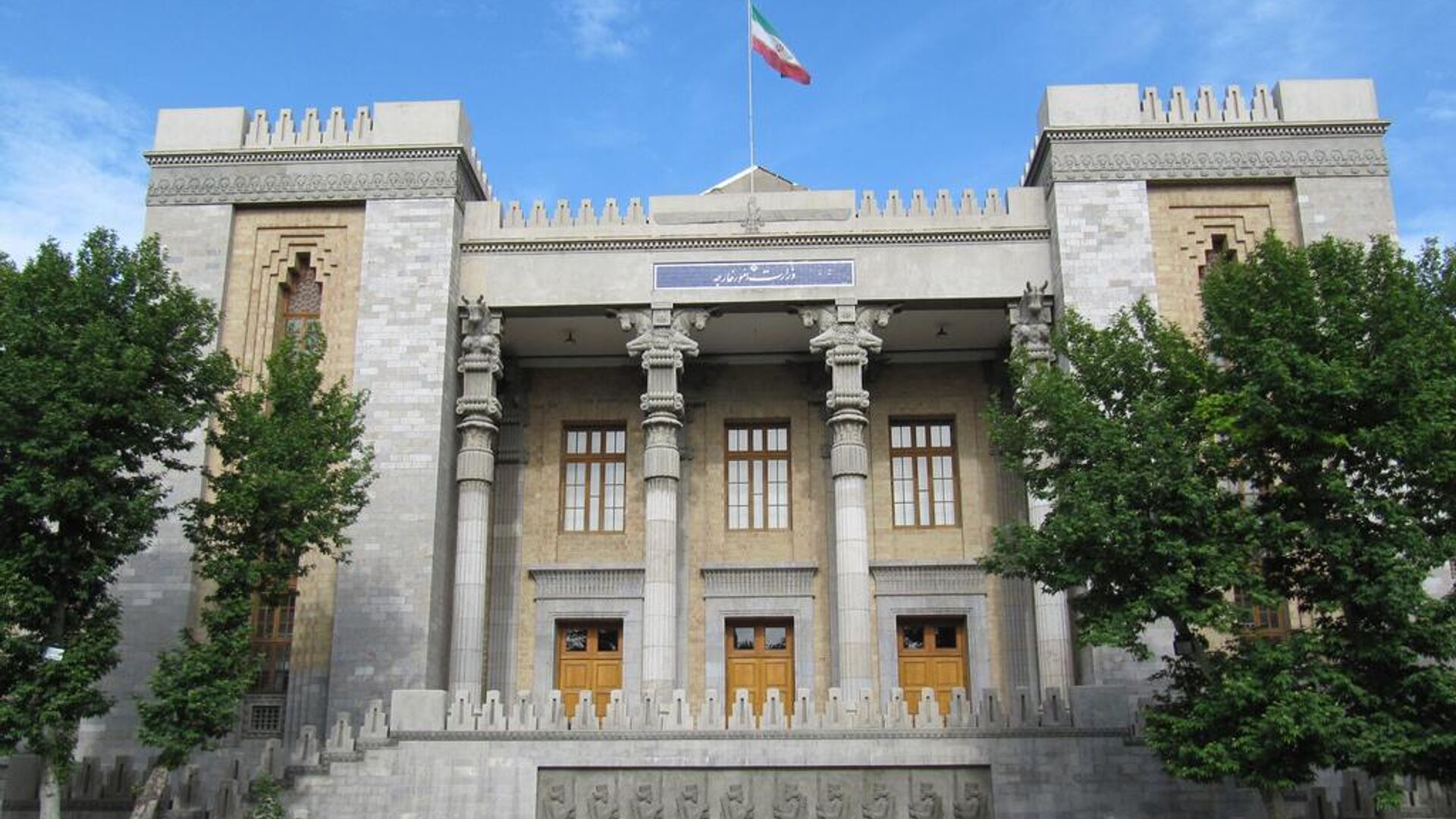 Իրանի ԱԳՆ-ը հայտարարել է փետրվարի 4-ից 28 երկրների զբոսաշրջիկների համար մուտքի արտոնագրերի չեղարկման մասին