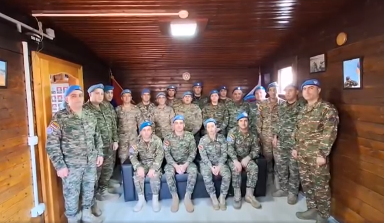 Առաքելություն իրականացնող խաղաղապահ զորախմբի շնորհավորանքն Ամանորի և Սուրբ Ծննդյան տոների առթիվ