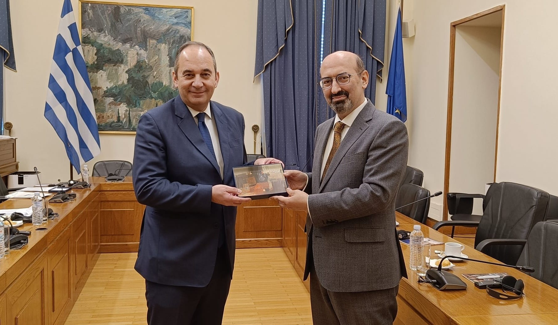 ՀՀ դեսպանը Հունաստանի խորհրդարանի փոխխոսնակին է ներկայացրել Հայաստան-Ադրբեջան բանակցային գործընթացի ներկա վիճակը