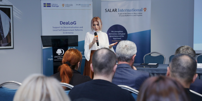 Դպրոցը կարող է դառնալ այն ռեսուրս կենտրոնը, որի օգնությամբ հնարավոր կլինի լուծել համայնքային խնդիրները. Արաքսիա Սվաջյան