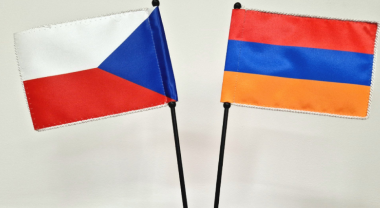 Հայաստանում Չեխիայի դեսպանը շնորհավորել է Ամանորի կապակցությամբ