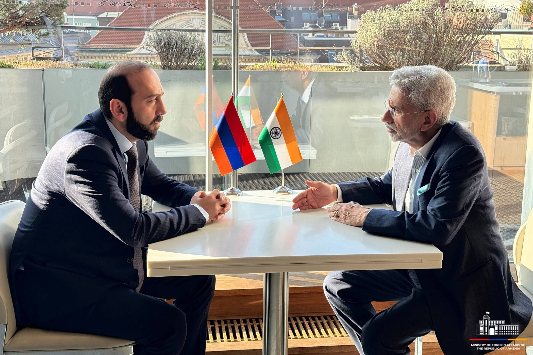 Արարատ Միրզոյանը Հնդկաստանի ԱԳ նախարար է ներկայացրել անվտանգային իրավիճակը Հարավային Կովկասում