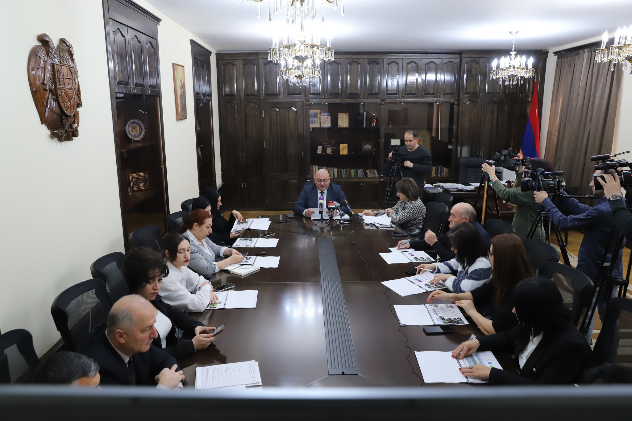 2023-ը տքնաջան աշխատանքի, մարտահրավերների ու դրանց հաղթահարման, միաժամանակ բավական լուրջ ձեռքբերումների տարի էր․  Շիրակի մարզպետն ամփոփել է տարին