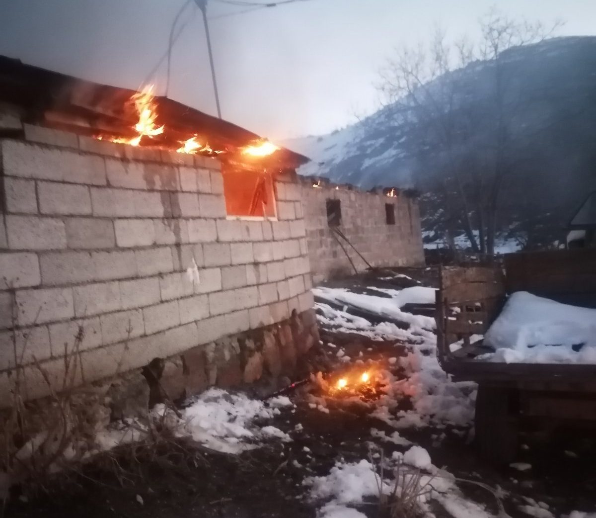 Հրդեհ՝ Ենոքավան գյուղում