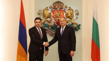 Ալեն Սիմոնյանը Բուլղարիայի նախագահին ներկայացրել է «Խաղաղության խաչմերուկ» նախագիծը