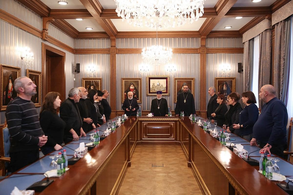 Ամենայն Հայոց Կաթողիկոսն ընդունել է «Որդիների կանչ» ՀԿ անդամներին