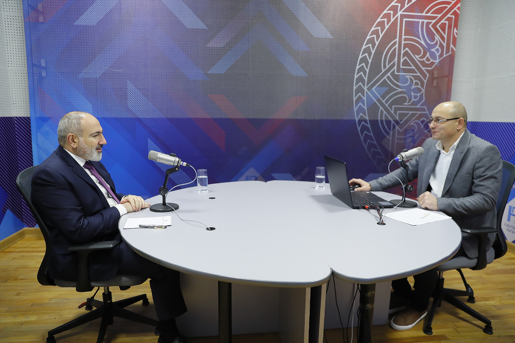 Արդյոք նոր Սահմանադրությունն անհրաժեշտ է․ Փաշինյանը պատասխանել է հարցին