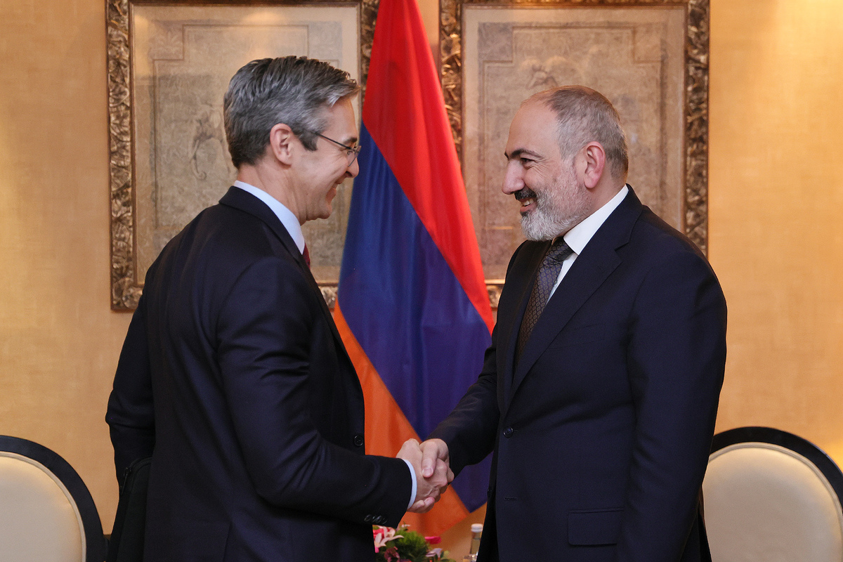 Վարչապետը հանդիպում է ունեցել Ժողովրդավարության աջակցության ազգային հիմնադրամի նախագահի հետ