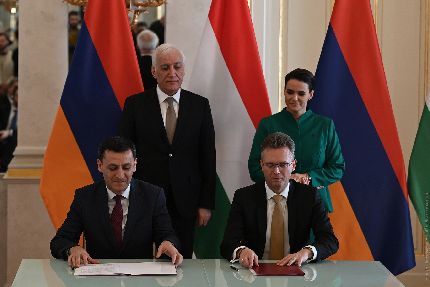 Հայաստանի և Հունգարիայի միջև մշակույթի, բարձրագույն կրթության և մի շարք այլ բնագավառներում համագործակցության մասին փոխըմբռնման հուշագիր է ստորագրվել
