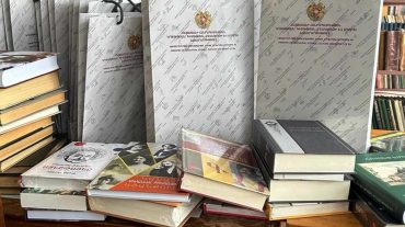 Նոր գրքեր՝ Ներքին Գետաշենի Ա. Եղիազարյանի անվան թիվ 2 միջնակարգ դպրոցին