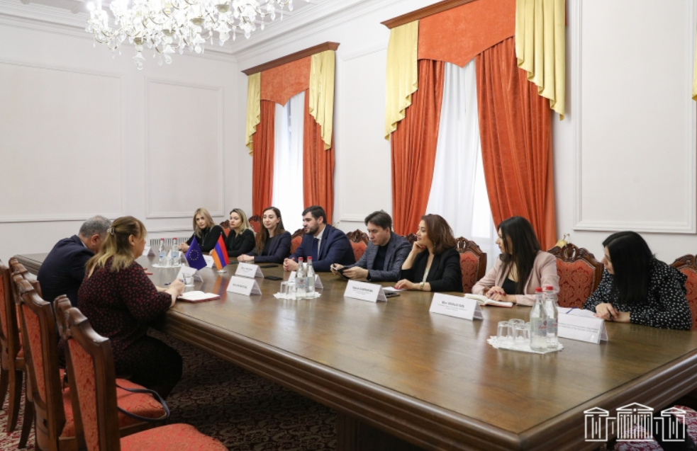 Եվրոպական ինտեգրման հարցերի մշտական հանձնաժողովը հյուրընկալել է ՀՀ-ում ԵՄ պատվիրակության ղեկավարին