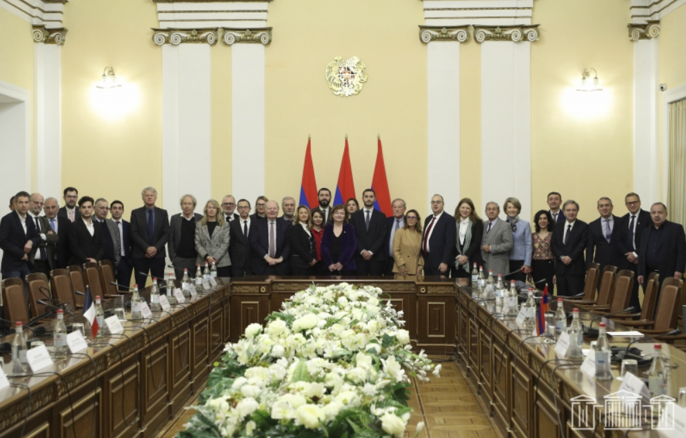 Ֆրանսիայի խորհրդարանական պատվիրակությունն Ազգային ժողովում է