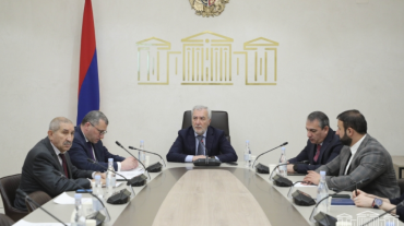 Առաջարկվում է սահմանել մարտական խնդիրների իրականացման, պլանավորման կամ վերահսկողության գործառույթներ չունեցող, պաշտոններ զբաղեցնող պայմանագրային զինծառայողների ատեստավորման համակարգ