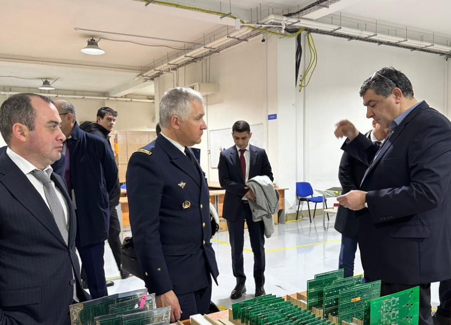 Ֆրանսիական պատվիրակության ռազմարդյունաբերական ոլորտի ներկայացուցիչները այցելել են «Ինժեներական քաղաք»