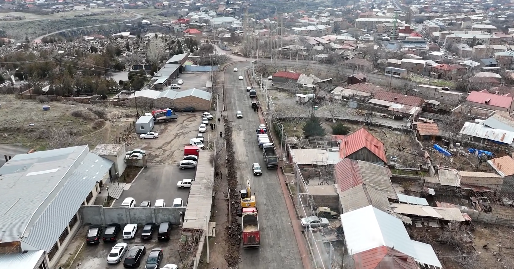 Հիմնանորոգվող ճանապարհն անցնում է Աշտարակ քաղաքով և տանում դեպի Էջմիածին