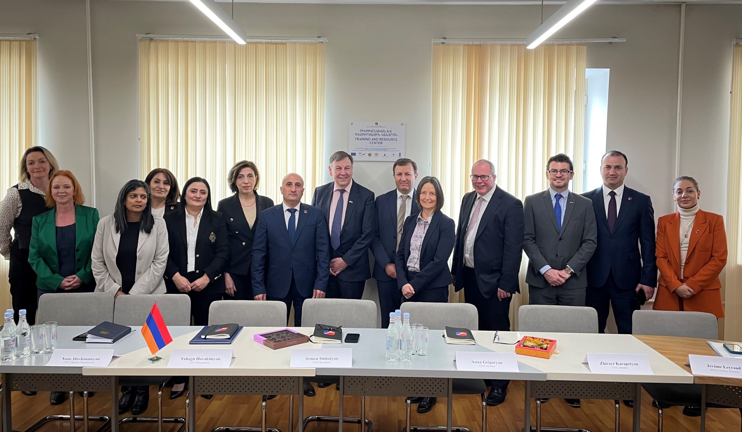 ՀՀ ԿԸՀ-ն հյուրընկալել է Մեծ Բրիտանիայի և Հյուսիսային Իռլանդիայի Միացյալ Թագավորության խորհրդարանական պատվիրակությանը