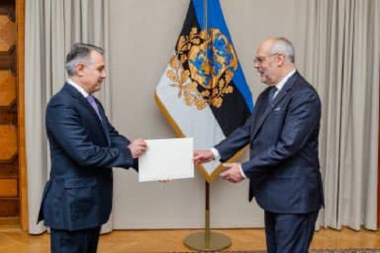 Էստոնիայում ՀՀ նորանշանակ դեսպան Արա Մարգարյանը իր հավատարմագրերն է հանձնել Էստոնիայի նախագահ Ալար Կարիսին