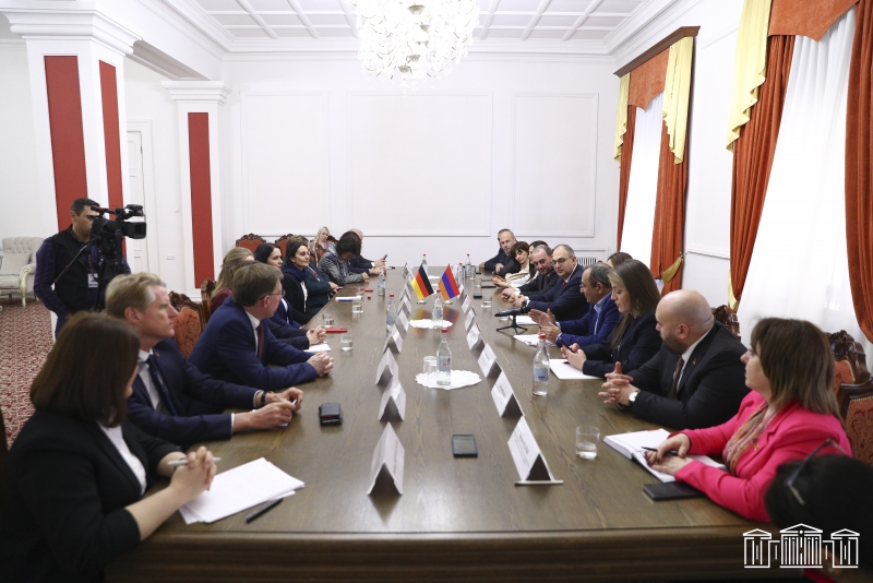 ԱԺ պետական-իրավական հարցերի մշտական հանձնաժողովի անդամները հանդիպել են գերմանացի գործընկերների հետ