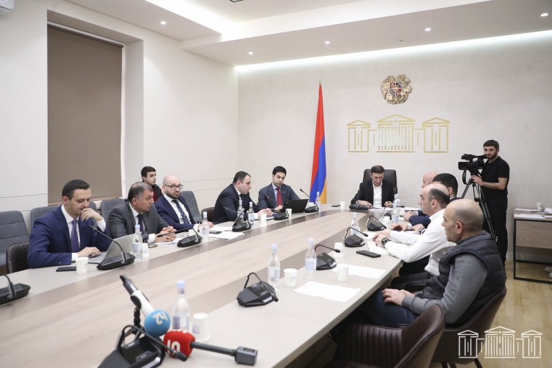 Հանձնաժողովը քննարկել է երկրորդ ընթերցմամբ ներկայացված օրենքների նախագծեր