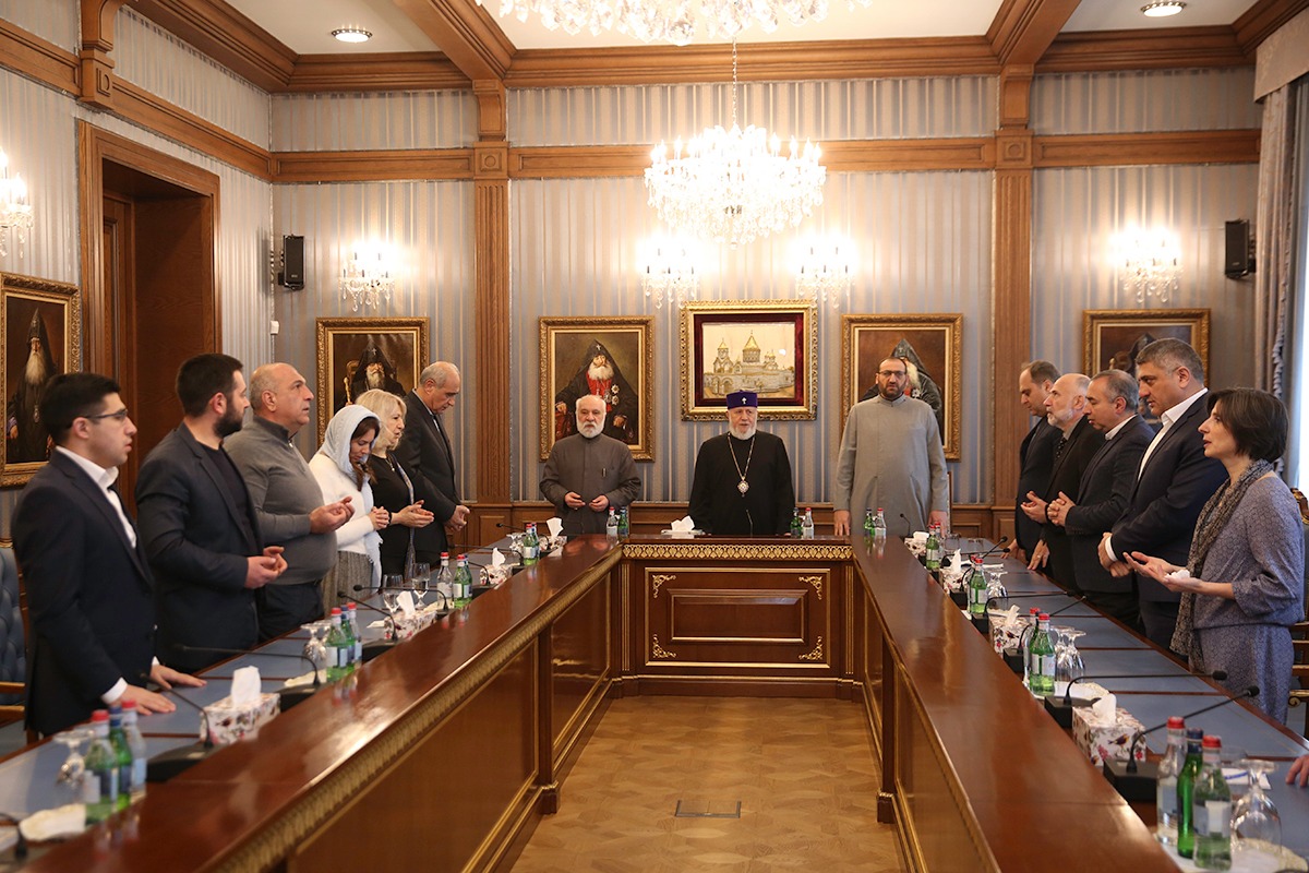 Ամենայն Հայոց Կաթողիկոսն ընդունել է եկեղեցասեր հայորդիների