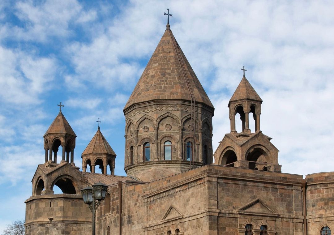 Կատարվել են եկեղեցականների նոր նշանակումներ