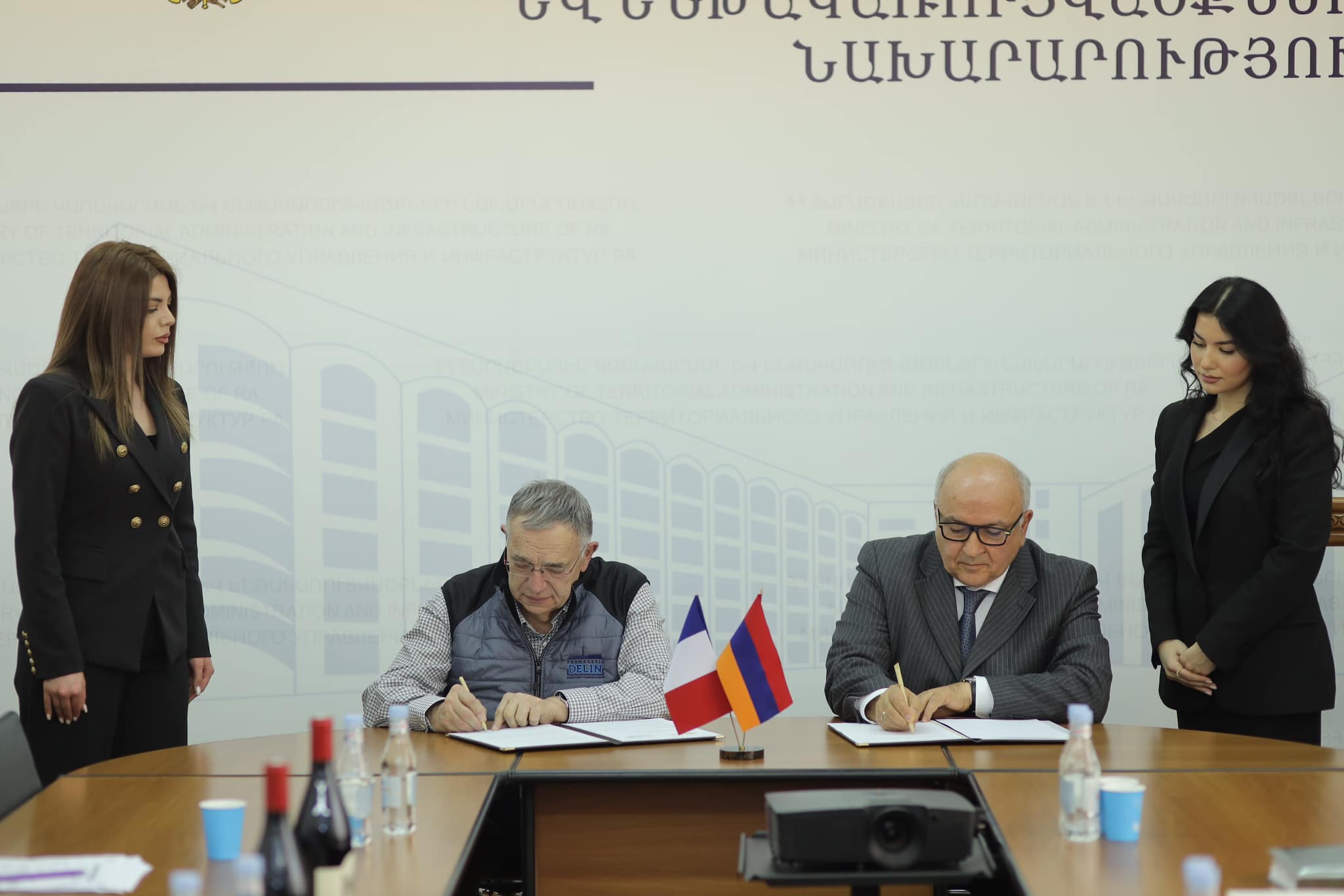 Վաչե Տերտերյանը հանդիպել է «Ֆրանսիայի գյուղական համայնքների ղեկավարների ասոցիացիայի» նախագահի հետ