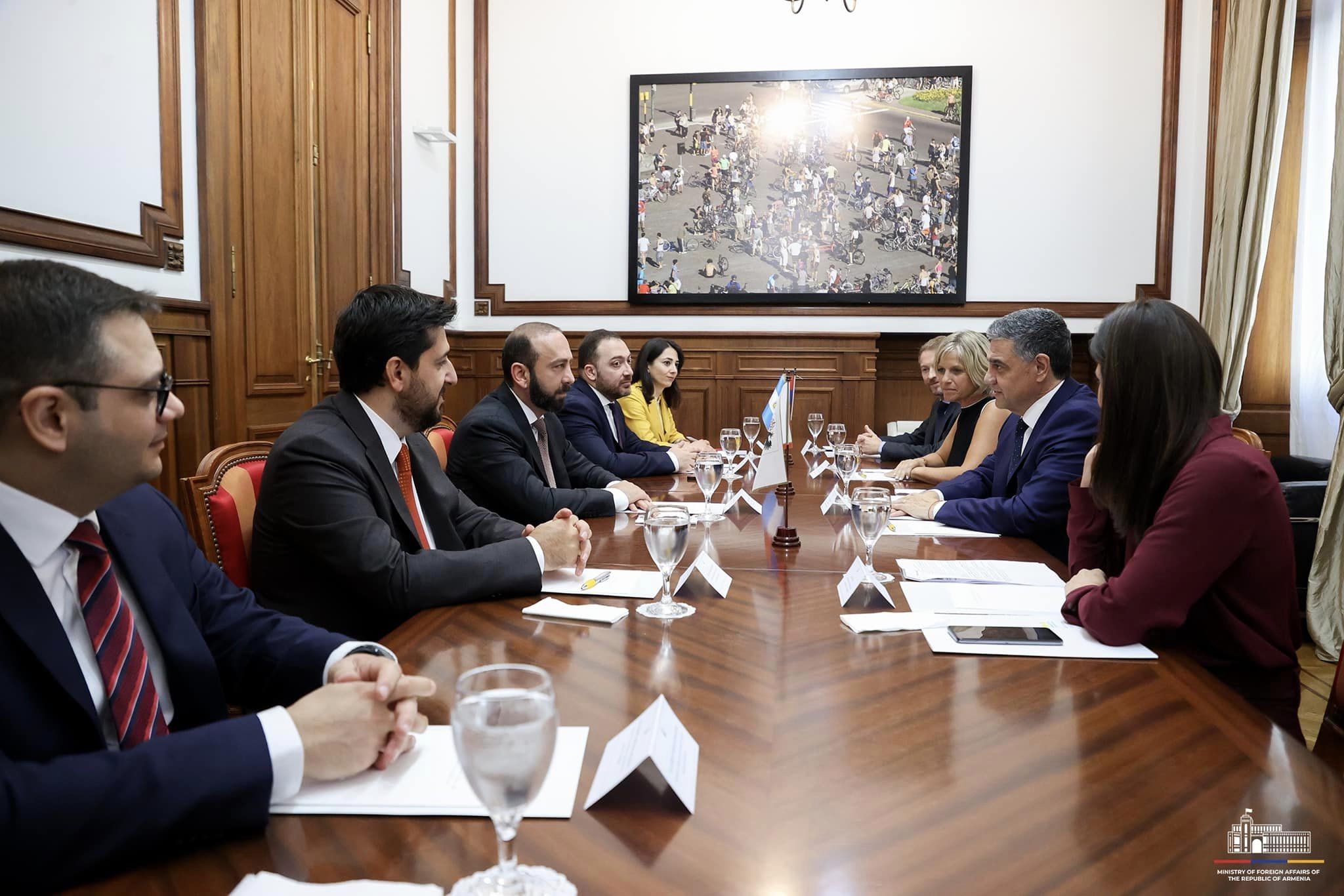 ՀՀ ԱԳ նախարարը հանդիպել է Բուենոս Այրեսի կառավարության ղեկավարի հետ