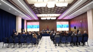 Վահագն Խաչատուրյանն Էրբիլում հանդիպել է հայկական համայնքի ներկայացուցիչների հետ