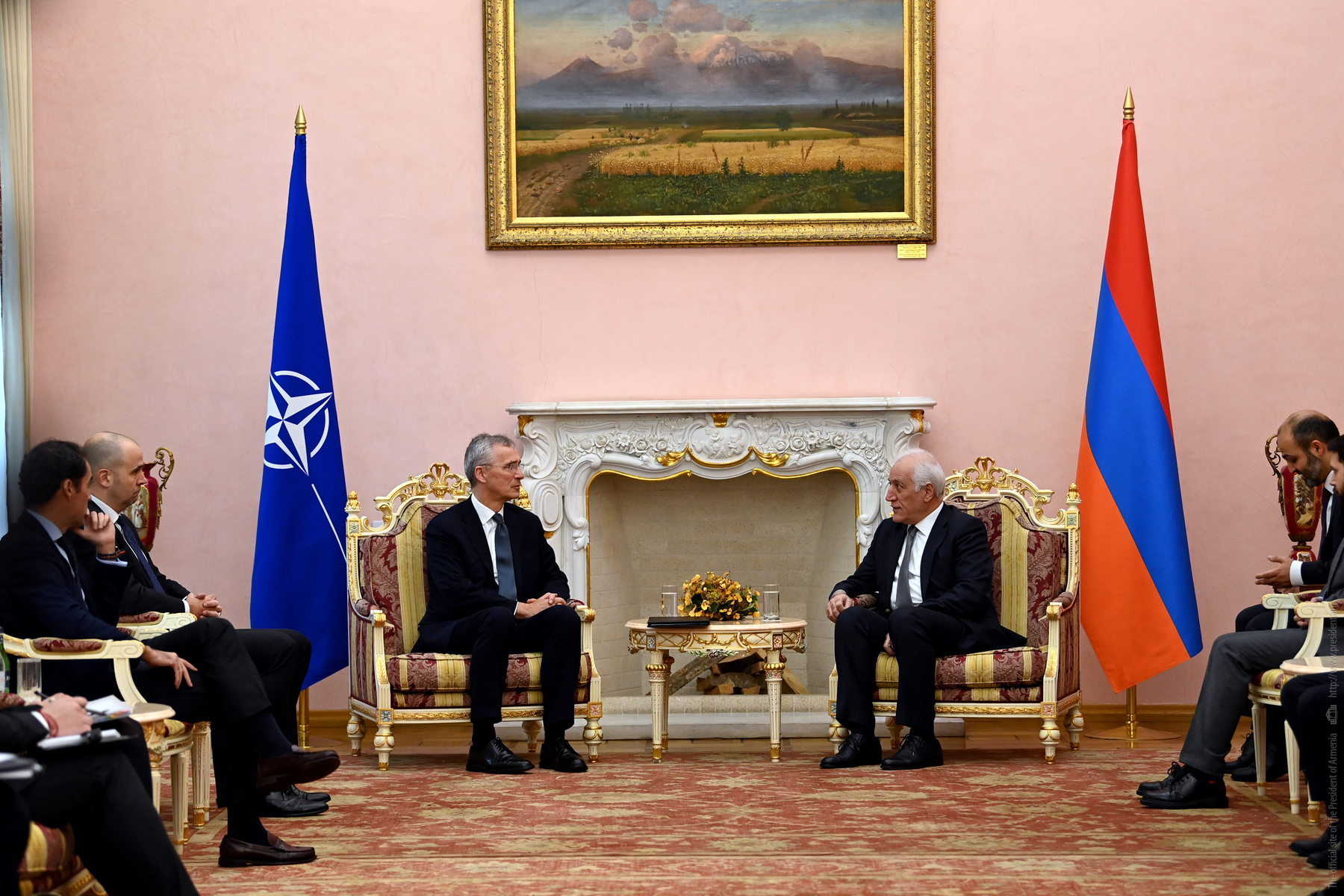 Նախագահական նստավայրում կայացել է Հանրապետության նախագահի և ՆԱՏՕ-ի գլխավոր քարտուղարի հանդիպումը