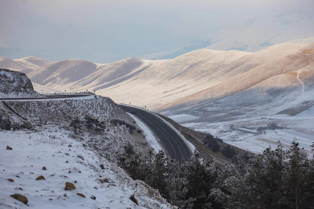 Ձյուն և ձնախառն անձրև. իրավիճակն ավտոճանապարհներին