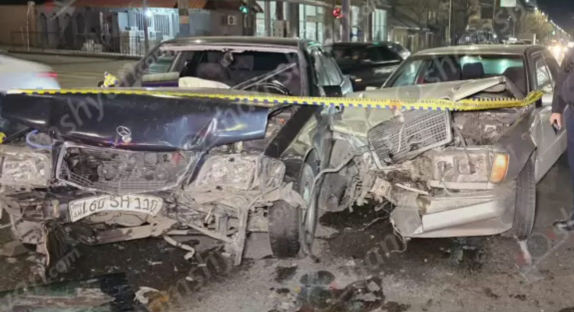 Խոշոր ավտովթար՝ Երևանում․ կա տուժած