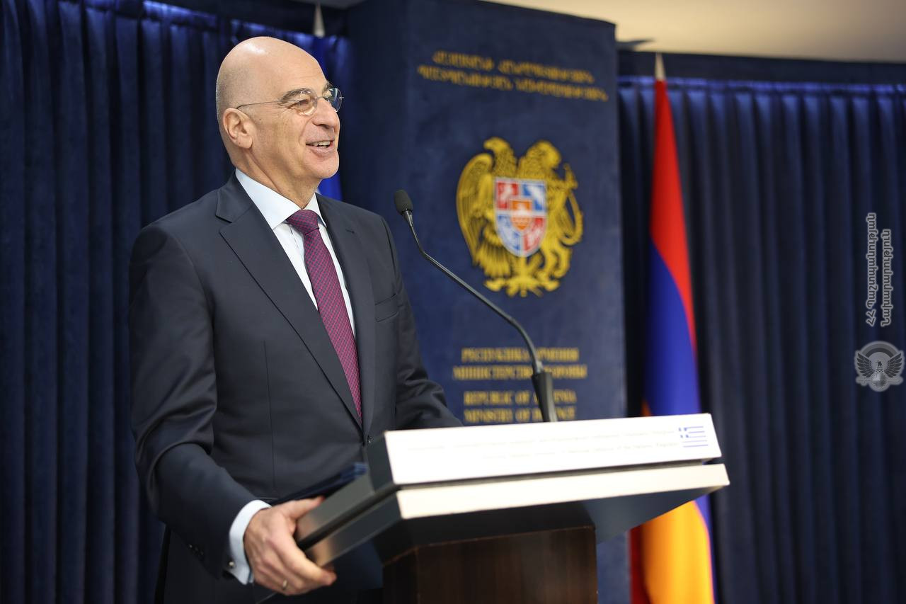 Սուրեն Պապիկյանը և Նիկոլաոս Դենդիասը հանդես են եկել մամուլի համար համատեղ հայտարարությամբ