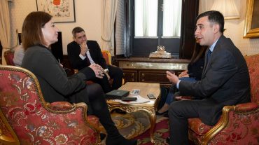 ՀՀ դեսպանը հանդիպել է Իսպանիայի Պատգամավորների Կոնգրեսի նախագահ Ֆրանսինա Արմենգոլ Սոսիասի հետ