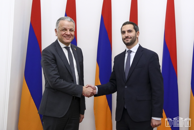 Ռուբեն Ռուբինյանն ընդունել է Հայաստանում ԵՄ պատվիրակության ղեկավարին