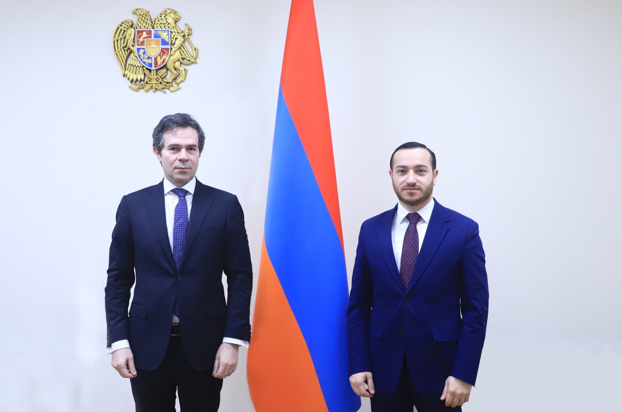 Մխիթար Հայրապետյանն ընդունել է Հունաստանի դեսպան Խրիստոս Սոֆիանոպուլոսին