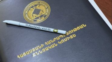 Յութուբյան ալիքով հեռարձակվող հաղորդման 2 վարողներին մեղադրանք է ներկայացվել՝ հաղորդակցական տեխնոլոգիաներն օգտագործելով խմբի կազմում խուլիգանություն կատարելու համար
