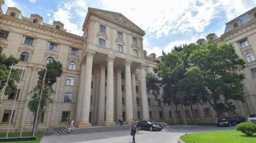 Ադրբեջանը Ֆրանսիային մեղադրել է երկրի ներքին գործերին միջամտելու մեջ