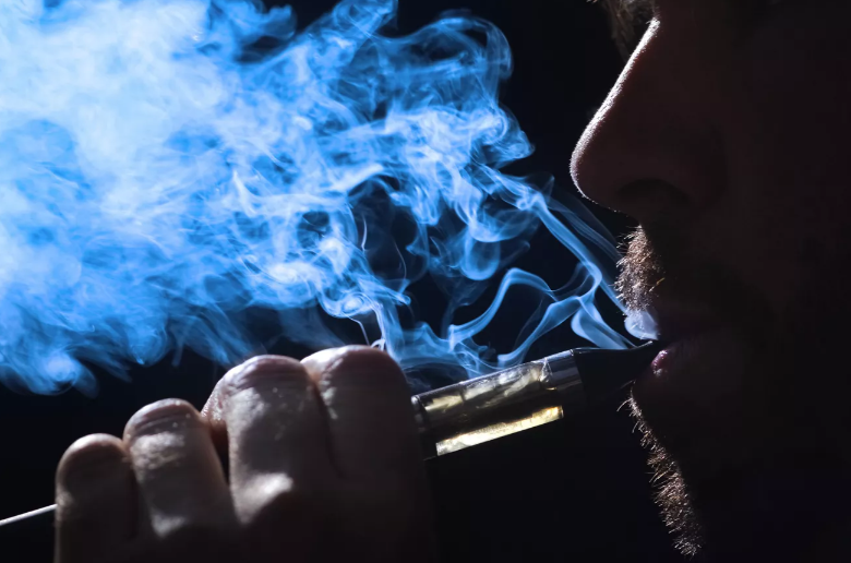 Բաշկիրայում տղամարդը վեյփ ծխելուց հետո հայտնվել է հոգեբուժարանում
