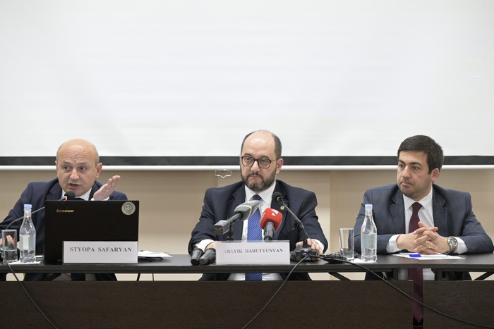 Արայիկ Հարությունյանը ներկայացրել է հաղորդակցության նոր ճարտարապետության հիմքում դրված առաջնահերթություններն ու ոլորտում նախատեսվող ծրագրերը