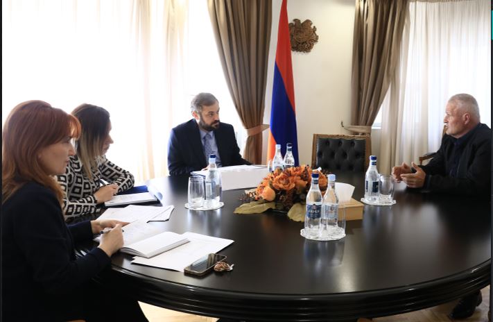 Էկոնոմիկայի նախարարը ծանոթացել է քաղաքացիների խնդիրներին, լսել նրանց առաջարկները