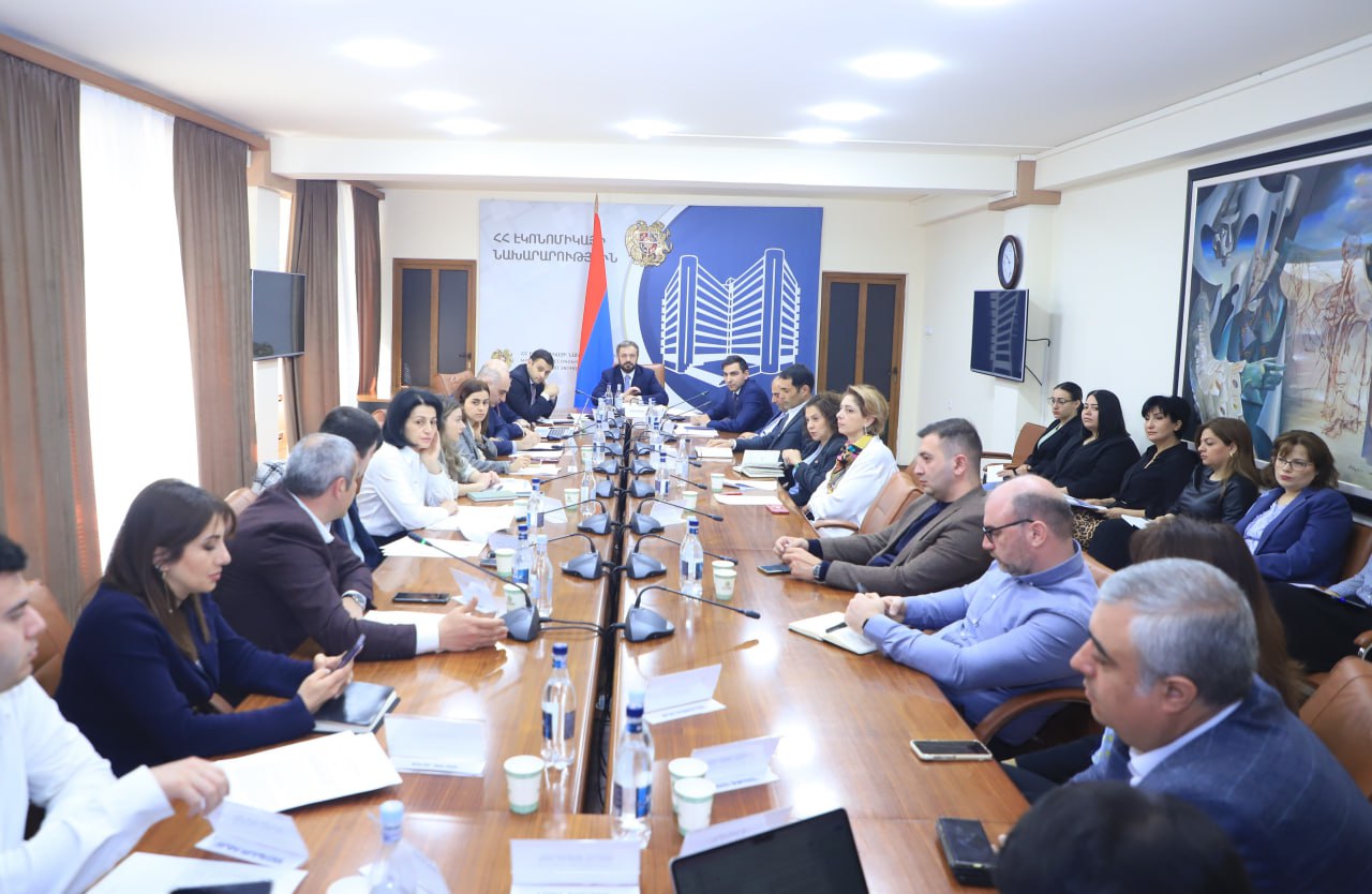 Էկոնոմիկայի նախարարի գլխավորությամբ կայացել է ՓՄՁ ենթախորհրդի հերթական նիստը