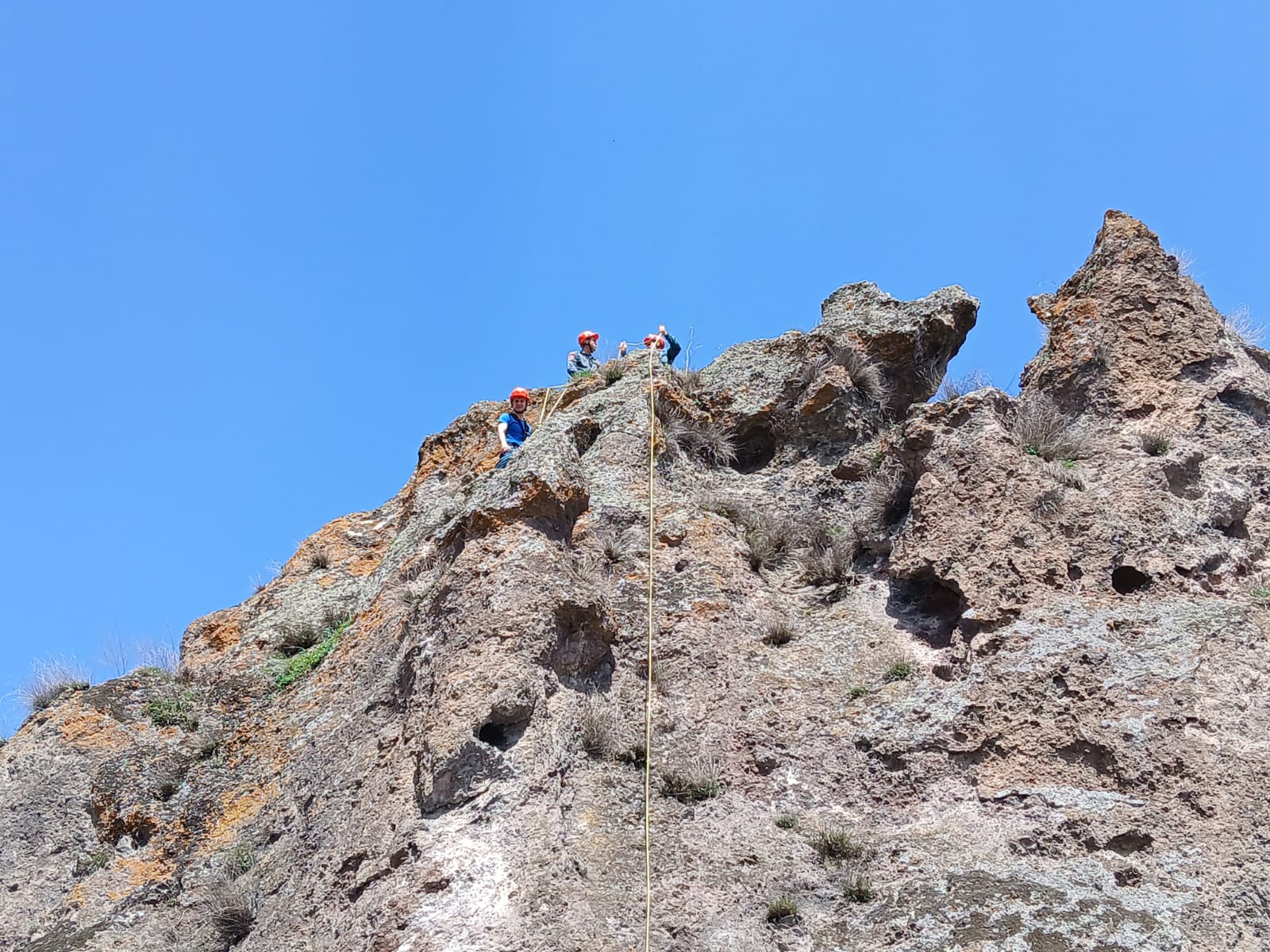 Փրկարարներն իրականացրել են հարկադիր քարաթափում