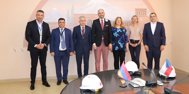 Քննարկվել են չեխական կազմակերպությունների հետ ՀԱԷԿ-ի համագործակցության արդյունքները