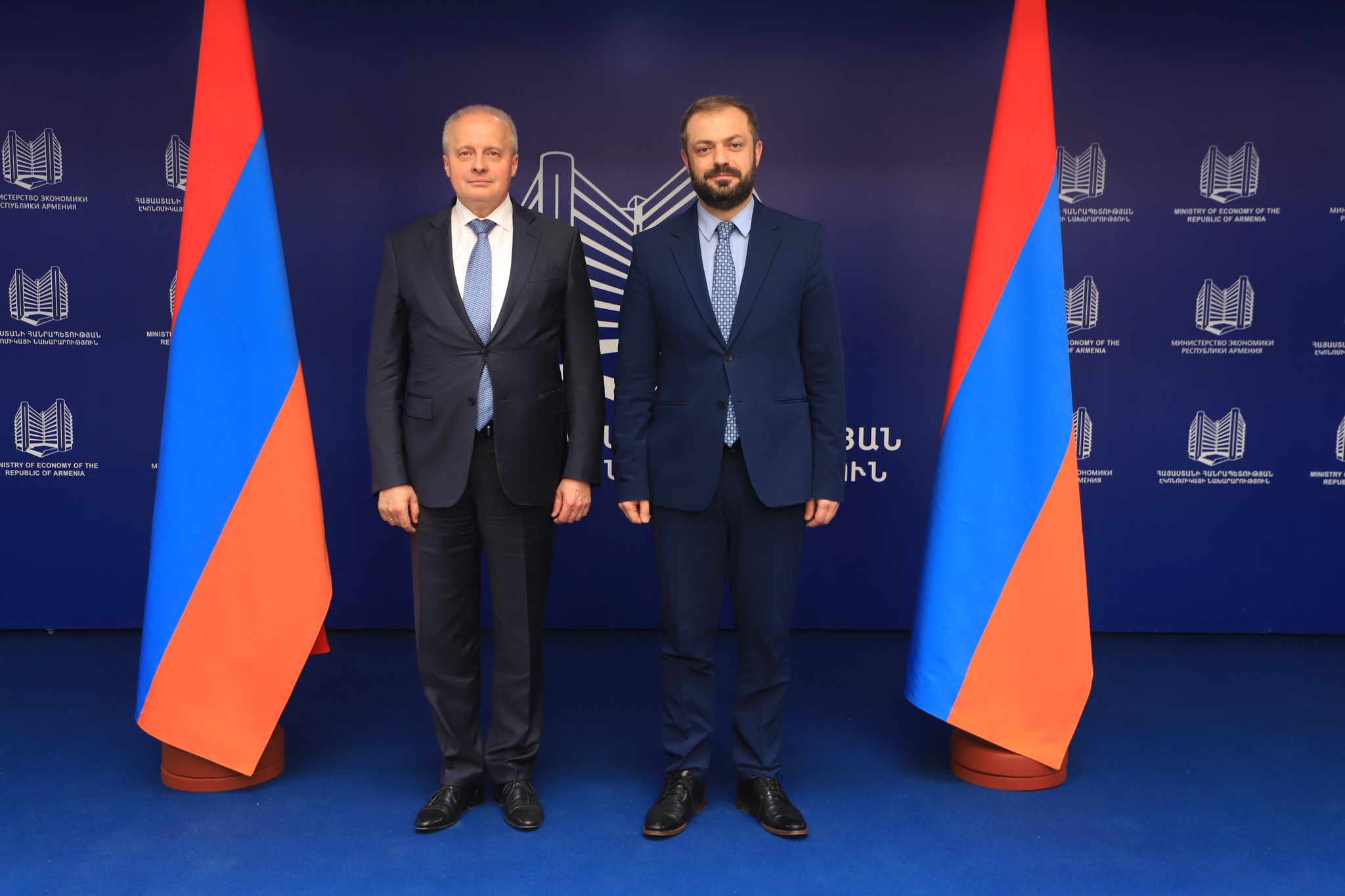 էկոնոմիկայի նախարարն ընդունել է Ռուսաստանի դեսպանին