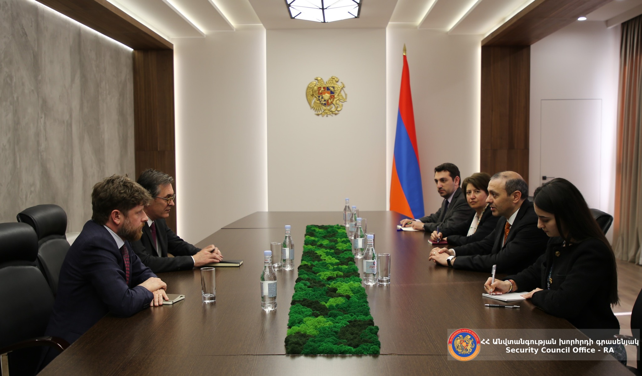 ԱԽ քարտուղարն ընդունել է ԵԱՀԿ Մինսկի խմբի ֆրանսիացի համանախագահին