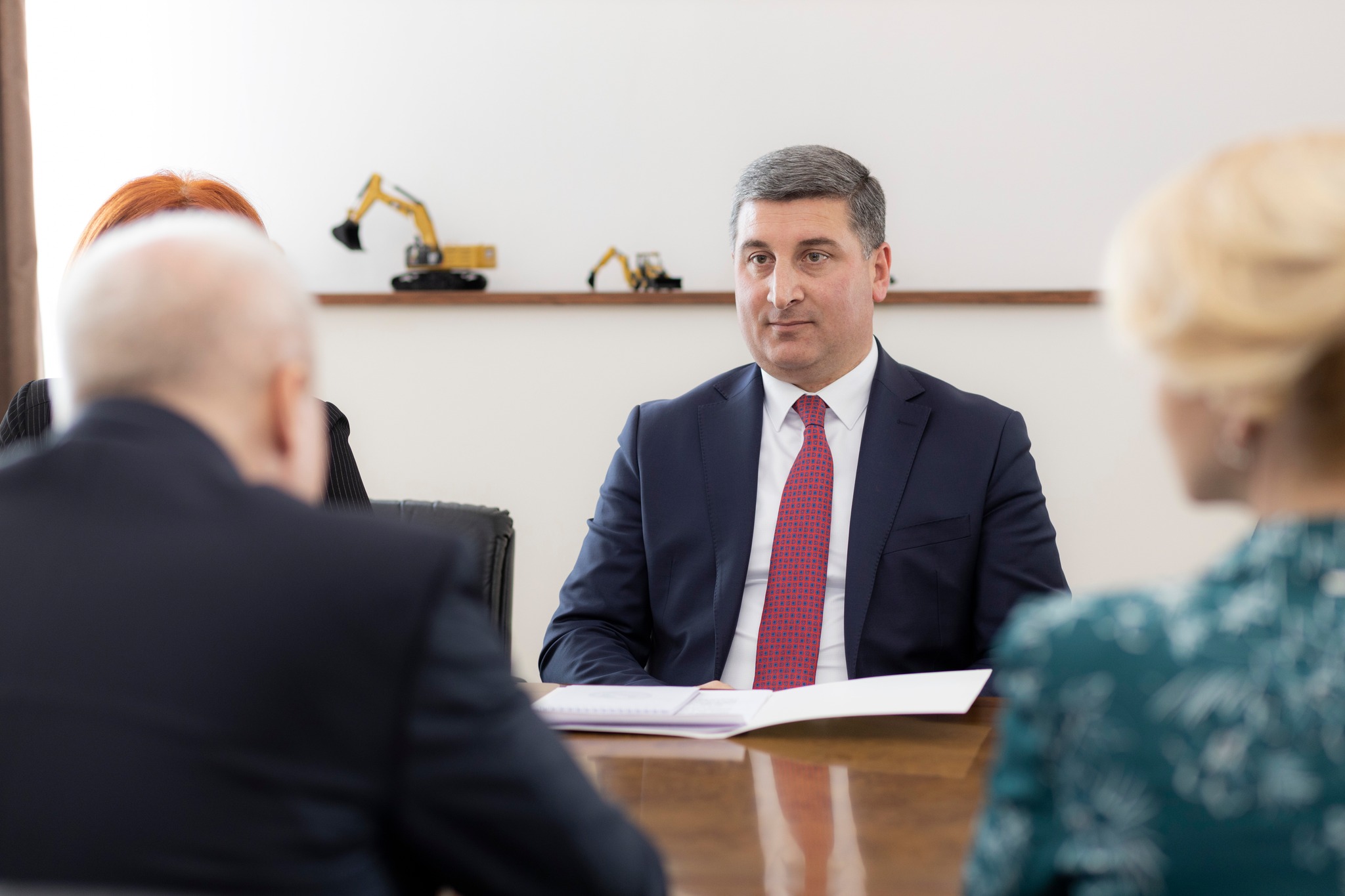 Գնել Սանոսյանը և ՌԴ դեսպանը քննարկել են ԱԷԿ-ի երկրորդ էներգաբլոկի շահագործման ժամկետի երկարաձգման աշխատանքների վերաբերյալ հարցեր